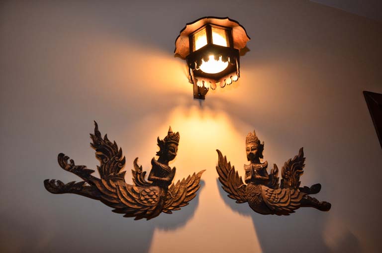 Hallway_Lamp