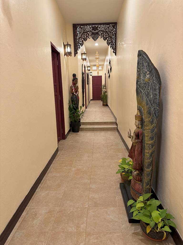 Hallway_3